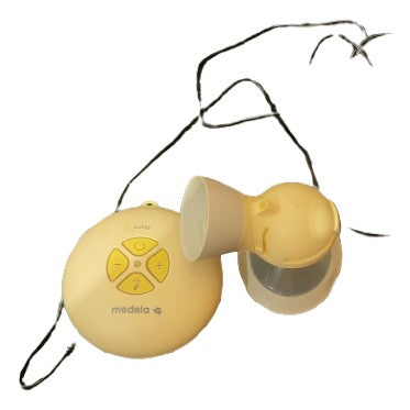 Medela breast pump and haakka