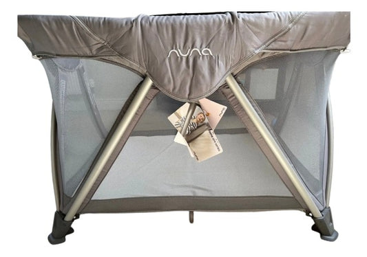 Nuna Travel Cot